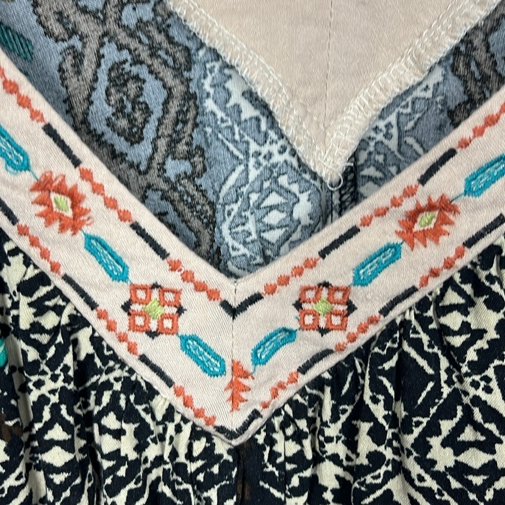 Flying Tomato Womens Mini Dress M Black Green Tribal Print Embroidery 100% Rayon - Picture 3 of 13